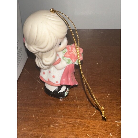 Precious Moments Wishing You A Beautiful Christmas 161002 Ornament 2015 - Picture 4 of 6